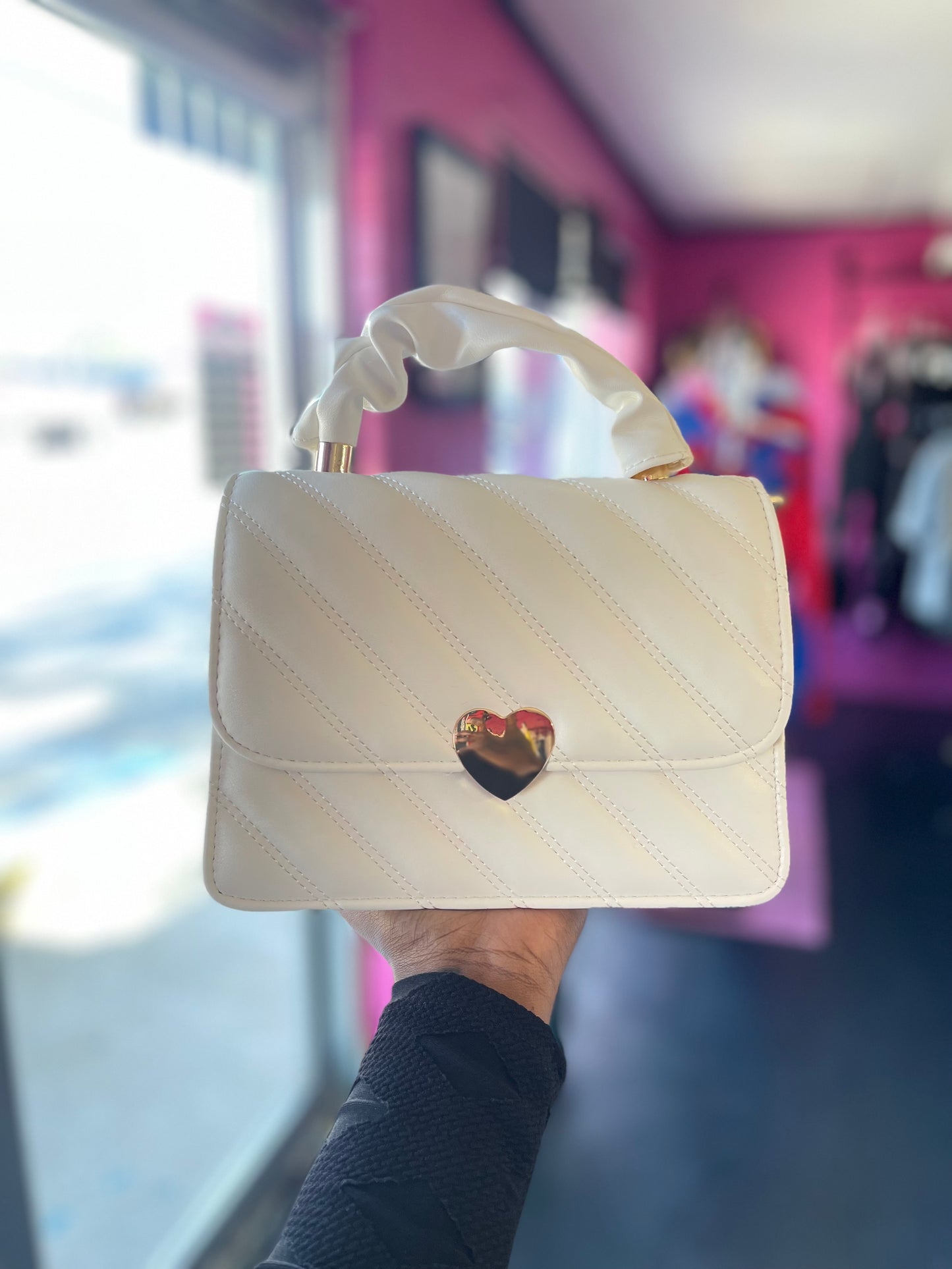 White Heart Purse